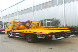 千家店附近拖车救援搭电