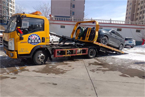 千家店救援拖车费用怎么算