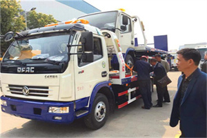 千家店汽车道路救援拖车价格